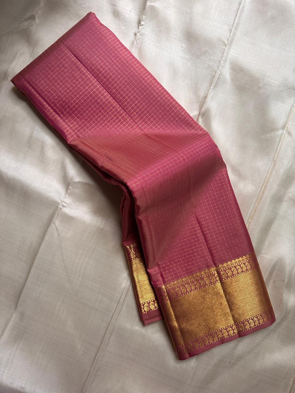 Pure handloom Kanchipuram silk sarees

*Silk mark certified*