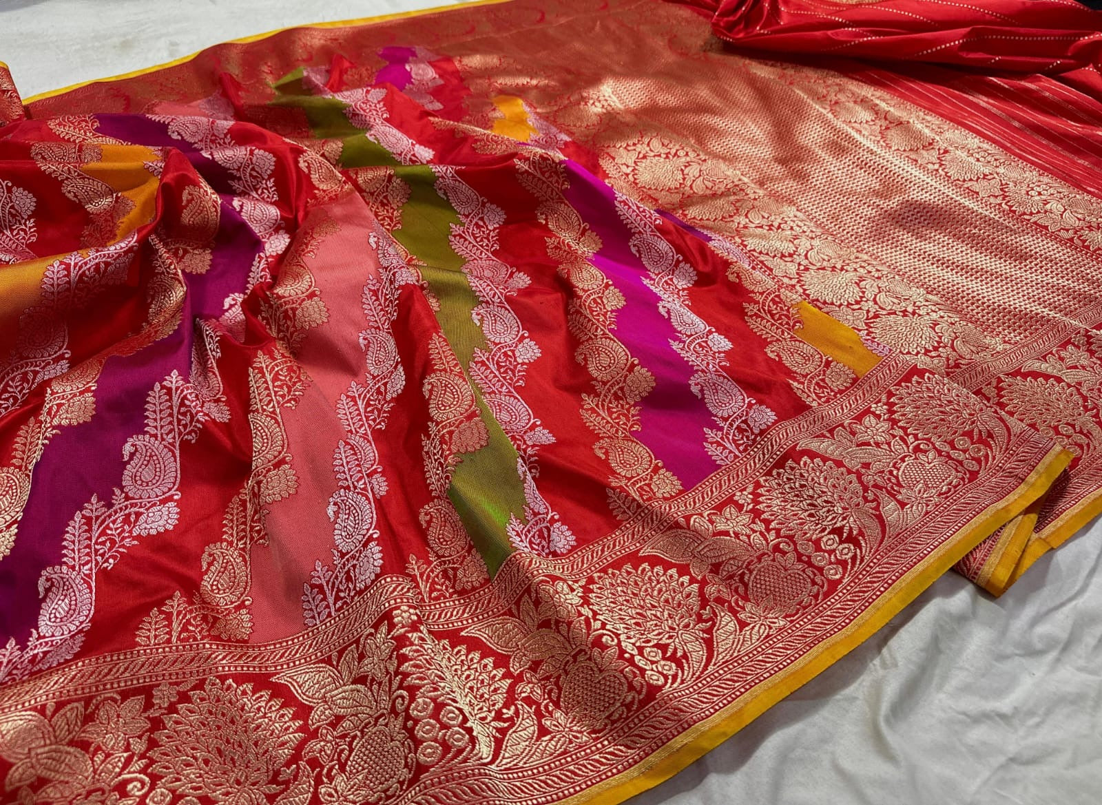 Kora silk tissue