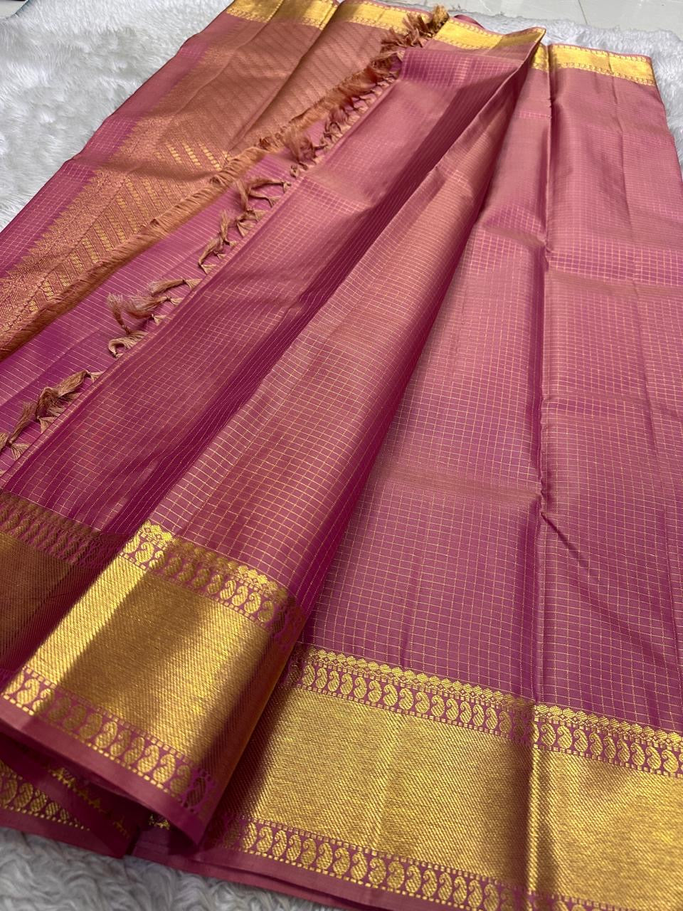 Pure handloom Kanchipuram silk sarees

*Silk mark certified*