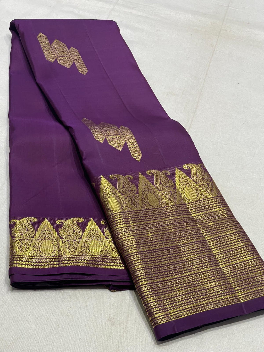 Pure handloom Kanchipuram silk sarees

*Silk mark certified*