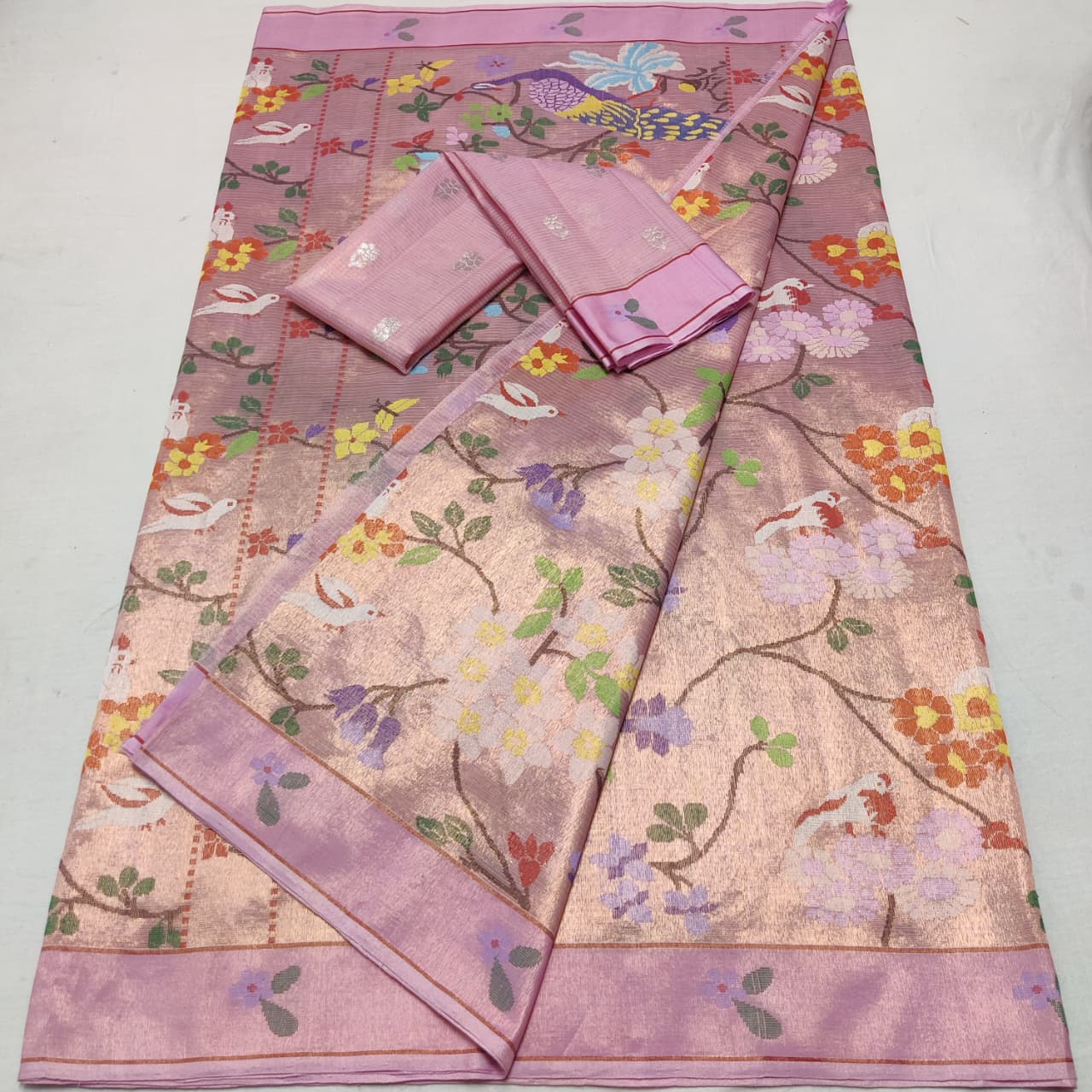 Double tissue saree