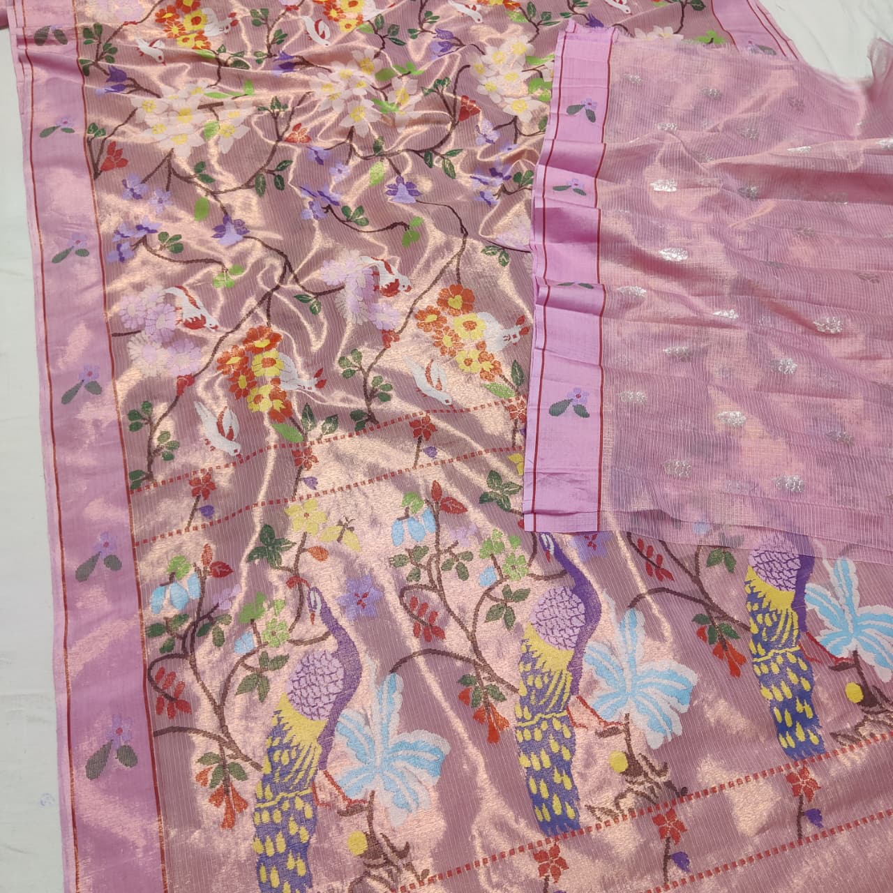 Double tissue saree