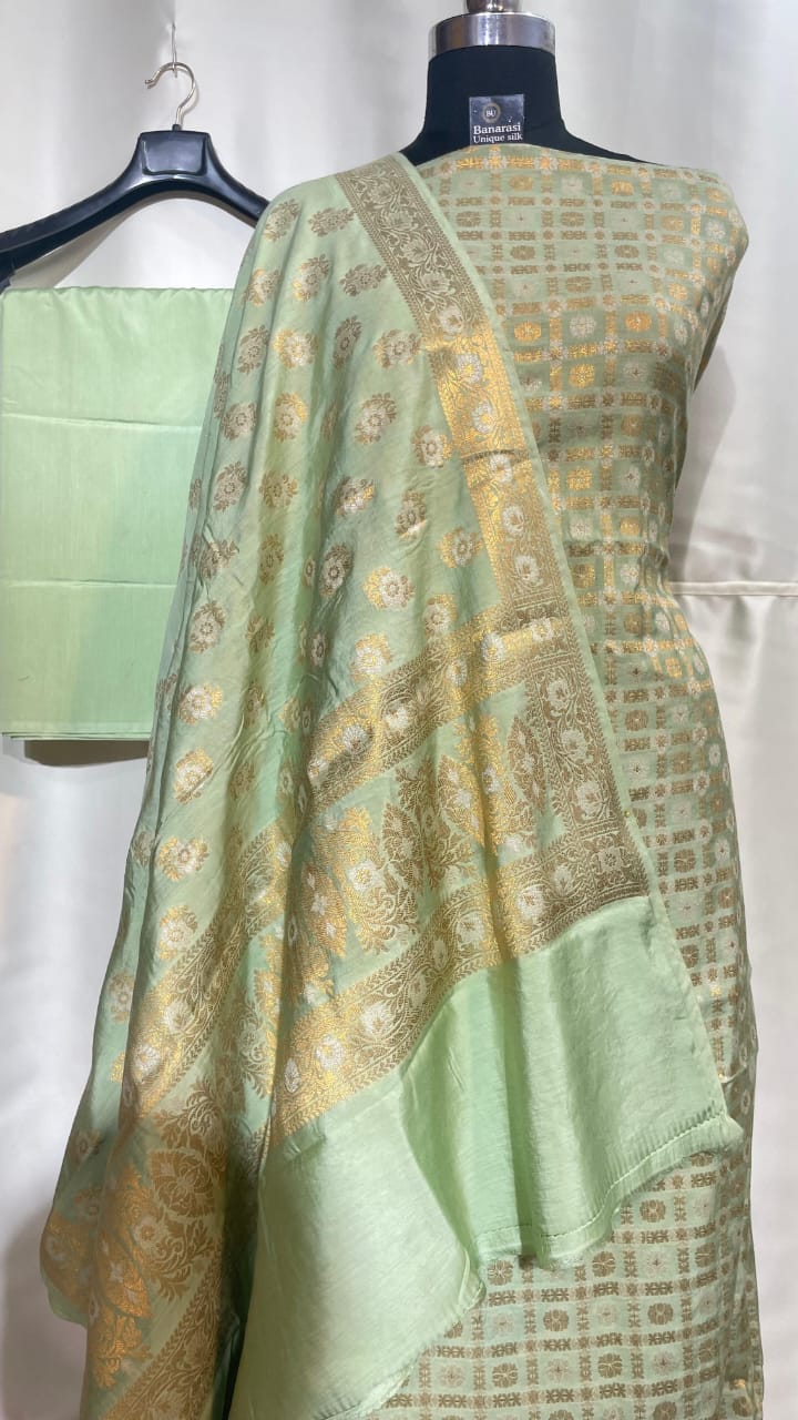 *🪷 Banarasi unstitched product 🪷*
 *Exclusive Banarasi Unstitched Salwar kameez with Dupatta*