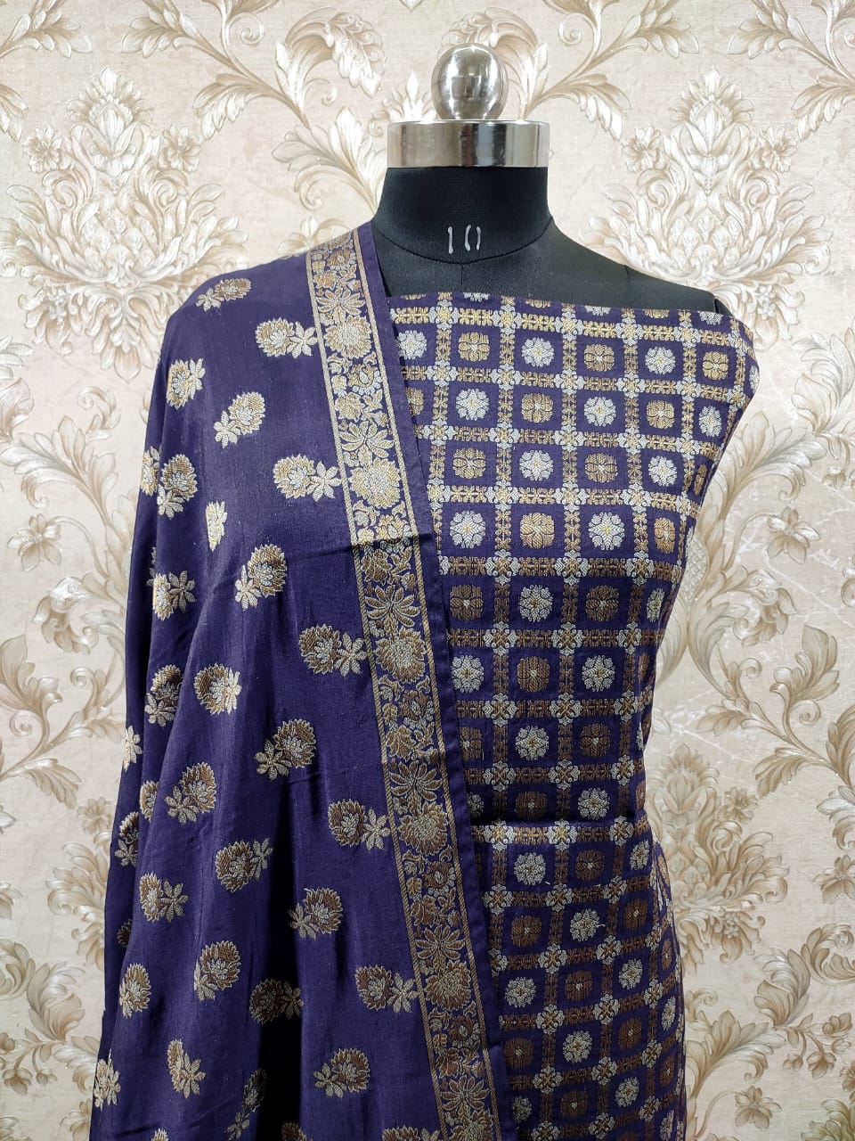 *🪷 Banarasi unstitched product 🪷*
 *Exclusive Banarasi Unstitched Salwar kameez with Dupatta*