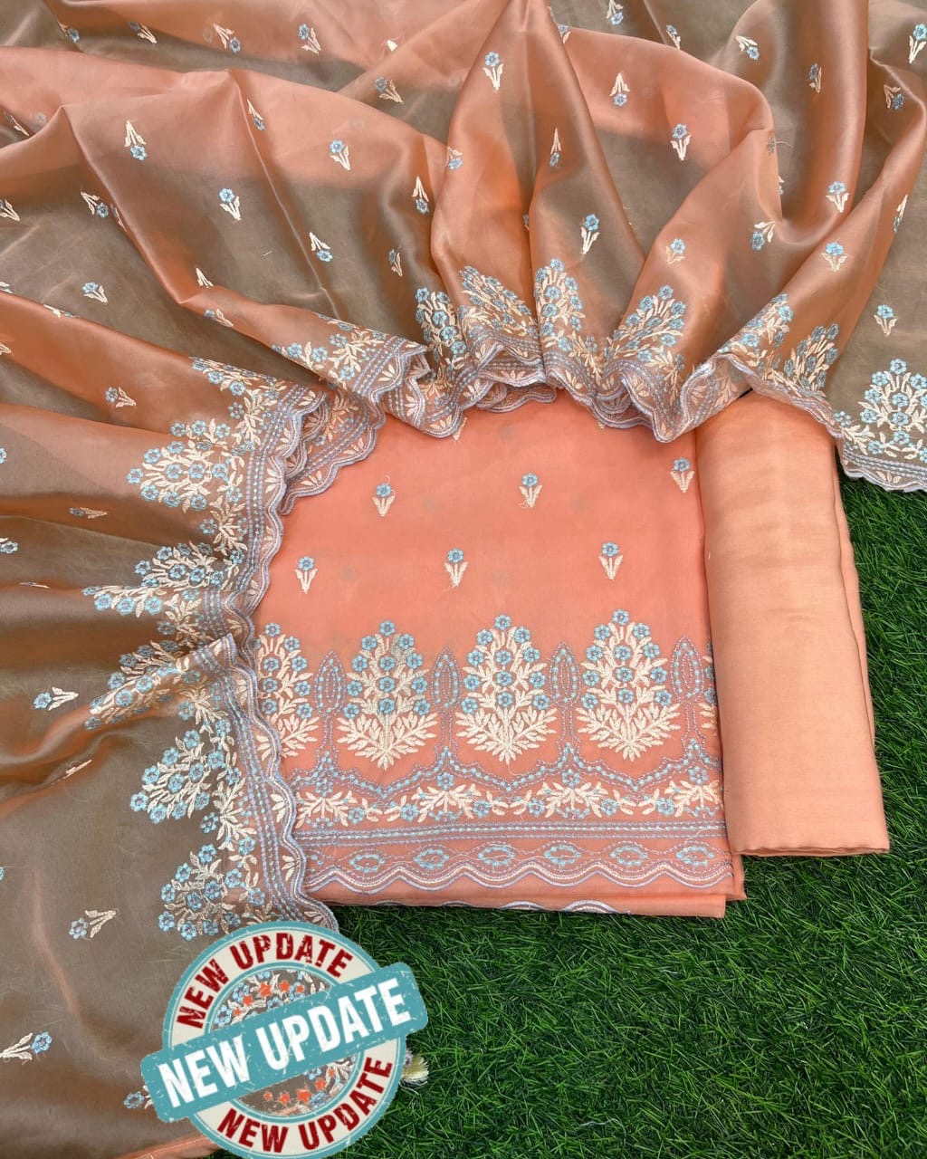 *Exclusive Banarasi Unstitched Salwar kameez with Dupatta